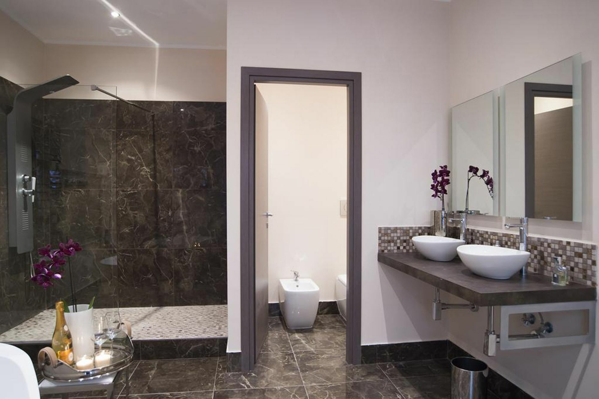 Colonna 18 By Ghor Roma